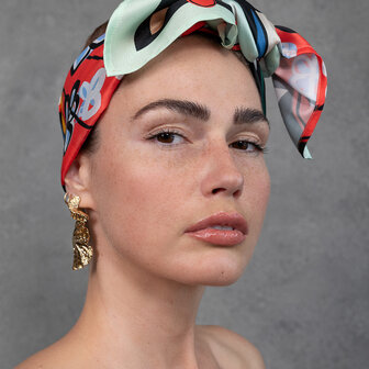 Šátek Královna (Marahaňi) v červené barvě